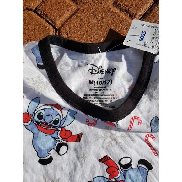 Disney Stitch Girls MD Christmas t-shirt new with tags - Picture 4 of 5